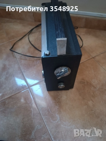 Старо радио Веф/VEF 206, снимка 5 - Антикварни и старинни предмети - 52103650