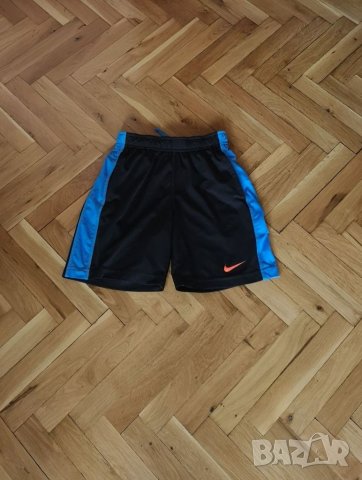 Оригинални мъжки къси гащи Найк размер S 