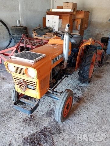 Трактор Кубота с пълно оборудване , снимка 3 - Селскостопанска техника - 51328991