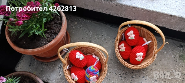 Ръчна изработка .Плетени  Великденски яйца , 8 см  , снимка 10 - Декорация за дома - 53671986