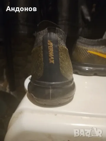 Nike VaporMax AirMax 45 номер, снимка 4 - Маратонки - 56269786