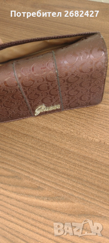 Guess Women's Phone Case Wristlet Wallet Ware Signature Logo Slate Gray 6.5”x4.5

, снимка 4 - Чанти - 44818809
