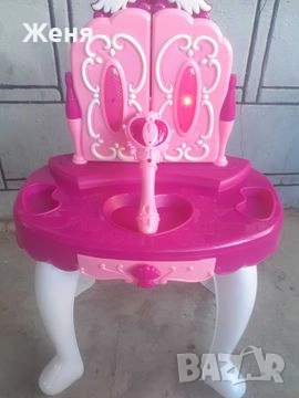 Детска тоалетка със звук и светлина, снимка 2 - Кукли - 52618093