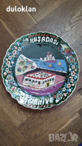 Голяма декоративна чиния,ръчна изработка със  забележителности на Кушадасъ Турция
