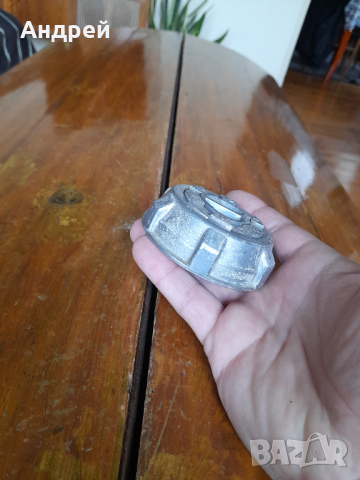 Стара капачка за резервоар с шифър,код, снимка 3 - Други ценни предмети - 36435984