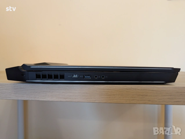 DELL ALIENWARE 17 R5 QHD/120Hz/i9-8950HK/GTX 1080/32GB RAM/512GB NVMe/1TB HDD, снимка 6 - Лаптопи за игри - 54044616
