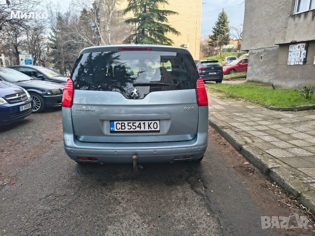 Peugeot 5008 1.6 бензин 2012 г., снимка 3 - Автомобили и джипове - 53222527