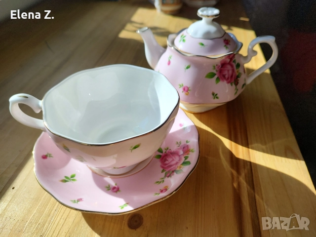 Royal Albert сетове, чайници и други- Намалени цени, снимка 18 - Сервизи - 52290818