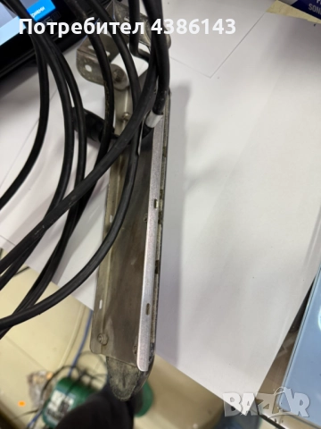 Продавам сонар Lowrance HDS – 9 Live със сонда, снимка 4 - Екипировка - 52709412