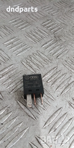 Реле Audi A6 4F 3.0TDI 2007г.	