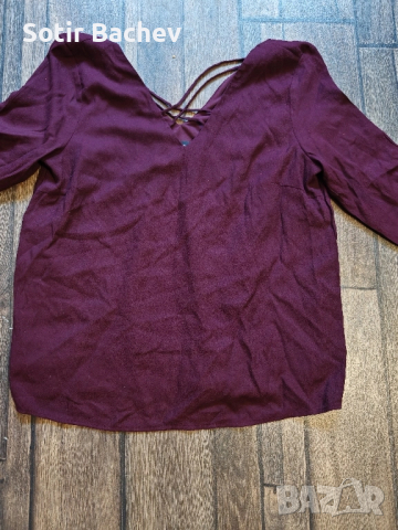 продавам дамска блуза , снимка 3 - Блузи с дълъг ръкав и пуловери - 51647004