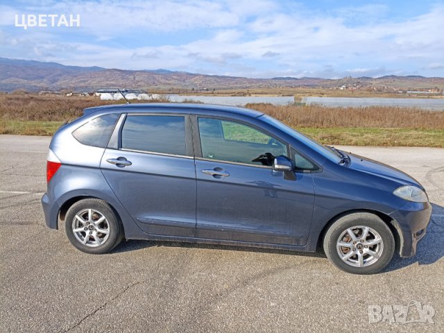 ХОНДА ФРВ, снимка 4 - Автомобили и джипове - 39795641