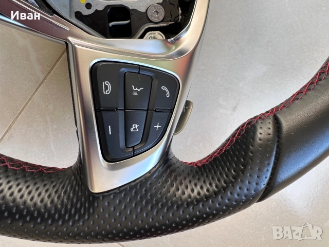 Волан Мерцедес АМГ, снимка 4 - Части - 52920199