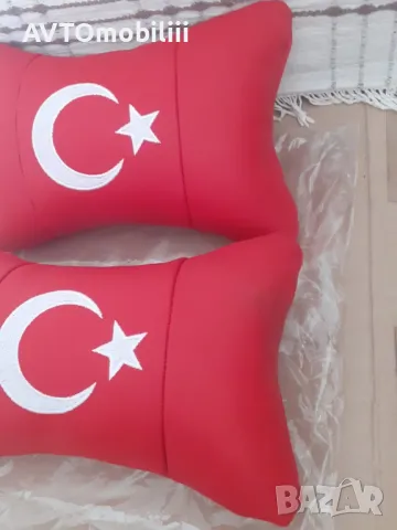 Продавам червени кожени възглавнички за седалка на автомобил с бродерия турското знаме , снимка 4 - Аксесоари и консумативи - 49415915