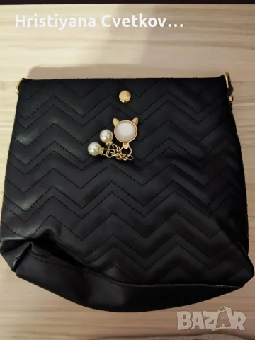 Малка дамска чанта , снимка 5 - Чанти - 48201499
