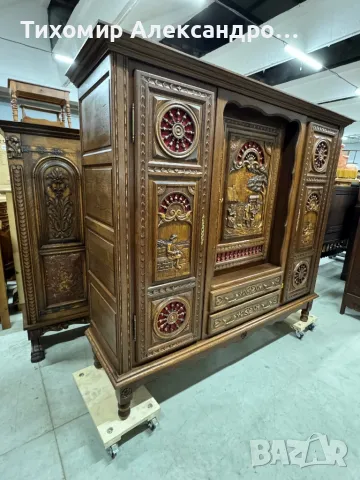 Уникален шкаф от дъбов масив, снимка 6 - Шкафове - 48095638