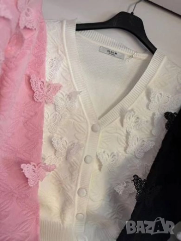 Жилетка с 3д пеперуди , снимка 3 - Жилетки - 51834641