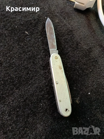 Швейцарско ножче "Victorinox" 75 г. - отлично състояние, снимка 4 - Антикварни и старинни предмети - 52921537