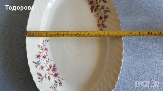 Голямо порцеланово елипсовидно плато- Китка- Нови пазар, снимка 5 - Чинии - 34030235