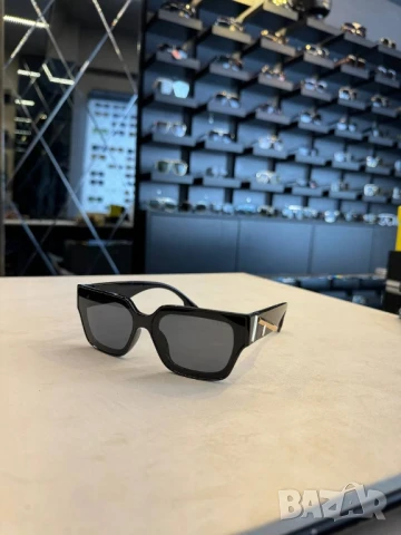 очила с черен обикновен калъф и ув защита fendi chanel , снимка 6 - Слънчеви и диоптрични очила - 51301509