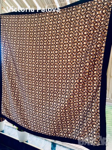 Огромен красив шал, снимка 5 - Шалове - 36790588