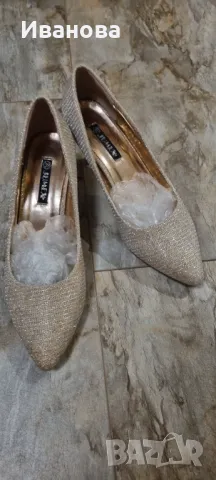 Дамски обувки с ток, снимка 11 - Дамски обувки на ток - 50055749