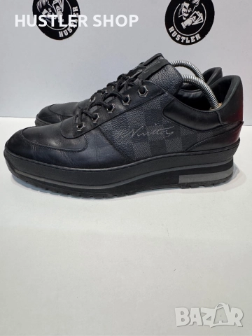 Сникърси LOUIS VUITTON.Номер 41, снимка 2 - Спортни обувки - 51775416