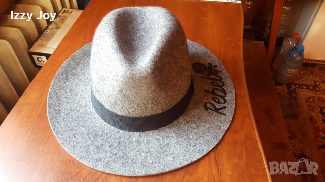 Вълнена шапка Rebel Fedora Moonee, Silvian Heach Collection, размер 59, снимка 3 - Шапки - 37431655