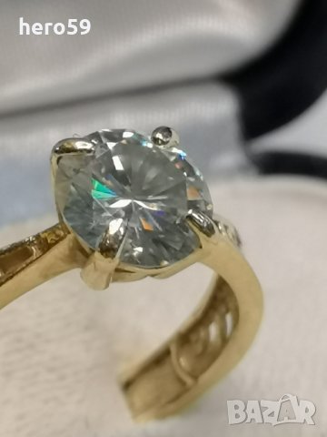 Дамски златен 585 пръстен с брилянт, снимка 6 - Пръстени - 30091654