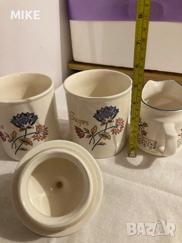 2 Порцеланови буркана и каничка, снимка 3 - Сервизи - 52338556