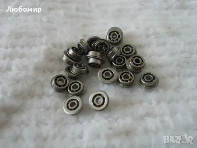 Малки лагери самолетни прибори