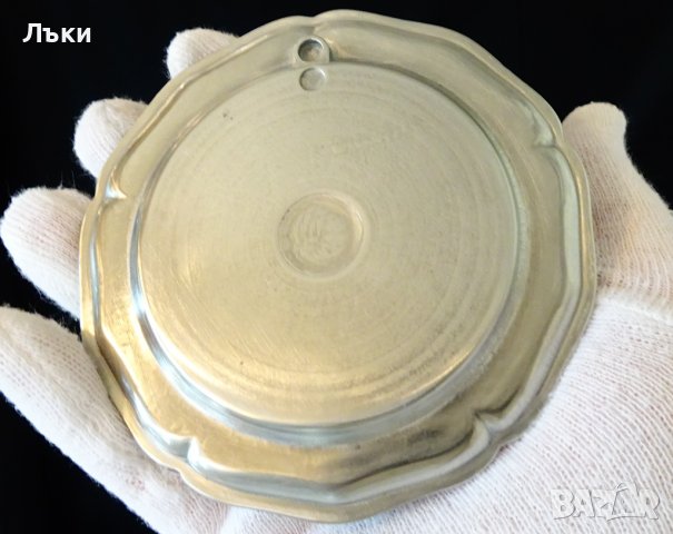 Чиния от калай на пивоварна Вischoff. , снимка 3 - Антикварни и старинни предмети - 39971703