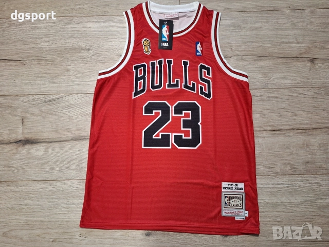 Баскетболен потник на Майкъл Джордан #Чикаго Булс #23# Mitchell&Ness!