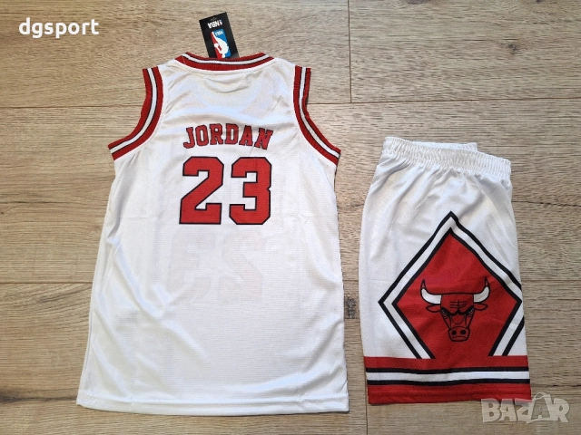 Детски баскетболен екип на Майкъл Джордан #23#Чикаго Булс#Mitchell & Ness!!!, снимка 2 - Баскетбол - 52534384