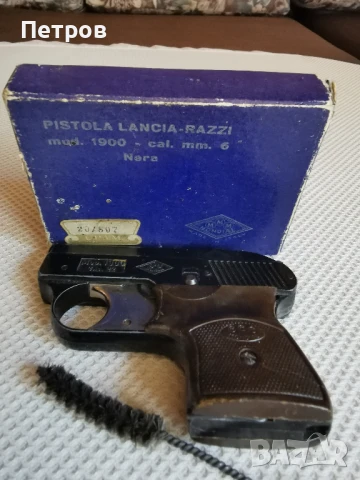 Пистолет Lancia Razzi Mod.1900 6mm black.Антика.Модел 1900 г., снимка 6 - Други ценни предмети - 50916740