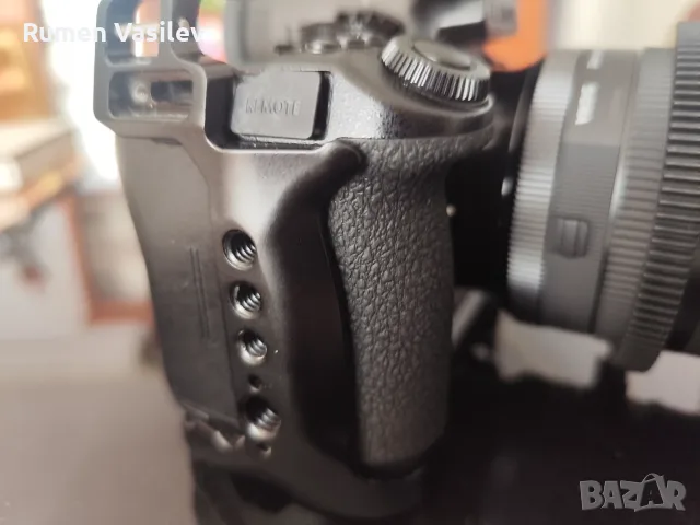Lumix S5IIX тяло, снимка 5 - Фотоапарати - 55886218