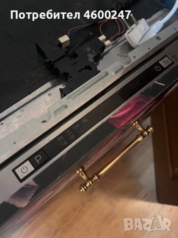 Съдомиялна машина Midea, 60 см, Wi-Fi, 8 програми, снимка 2 - Съдомиялни - 52032634