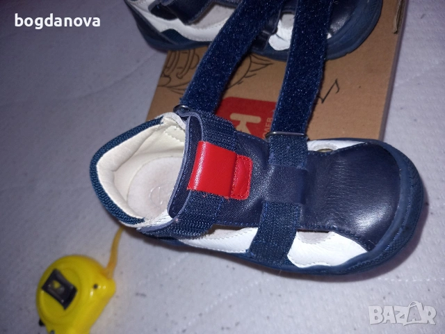Бебешки обувки на Колев и Колев, снимка 2 - Бебешки обувки - 53993247