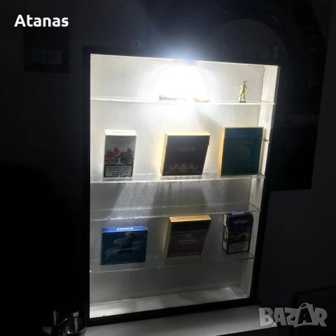 Ръчно изработена дървена витрина, снимка 6 - Антикварни и старинни предмети - 52683938