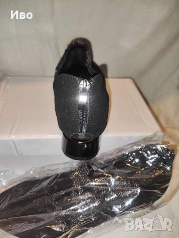 3бр. Женски обувки (двата черни чифта са 40 размер,белите- корни са 39 размер), снимка 3 - Други - 52708226