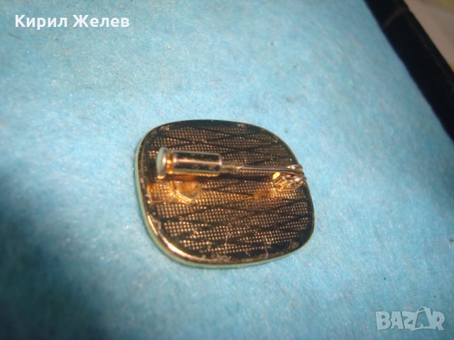 СТАРА ПОЗЛАТЕНА АРТ ДЕКО БРОШКА с РЪЧНО ГРАВИРАН ЧЕРЕН АХАТ с ФЛОРАЛНА ПОЗЛАТА 18629, снимка 7 - Антикварни и старинни предмети - 35642372