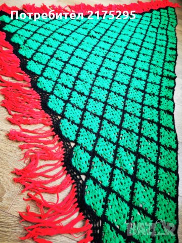 Плетен триъгълен старинен шал, снимка 4 - Други - 32001905