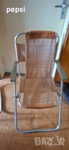 Продавам два сгъваеми ретро стола, снимка 2 - Градински мебели, декорация  - 53199094