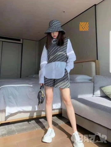 дамски комплект christian dior , снимка 3 - Комплекти - 51295244