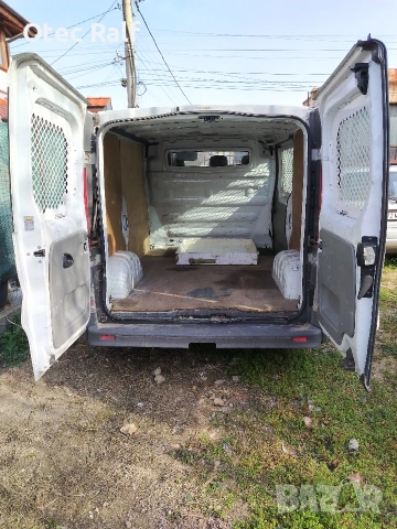 Опел Виваро, снимка 3 - Бусове и автобуси - 54019038