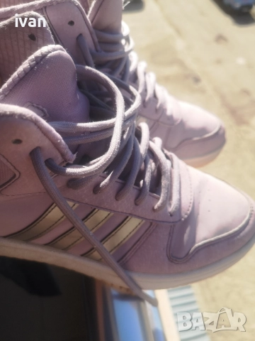 Adidas зимни кецове 39,		и една втора