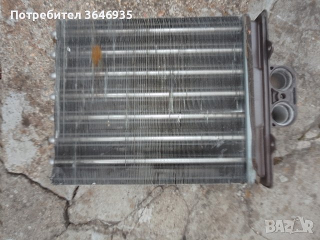 Радиатор за парно от Опел Вектра., снимка 2 - Автомобили и джипове - 42837473