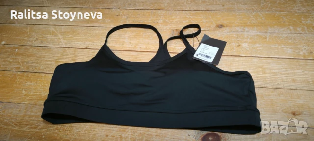 Черен fitnes потник