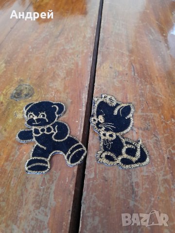 Стари детски емблеми