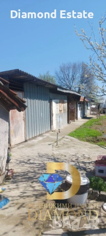 Две къщи в един двор в село Еленино, обл. Стара Загора, снимка 18 - Къщи - 54121133